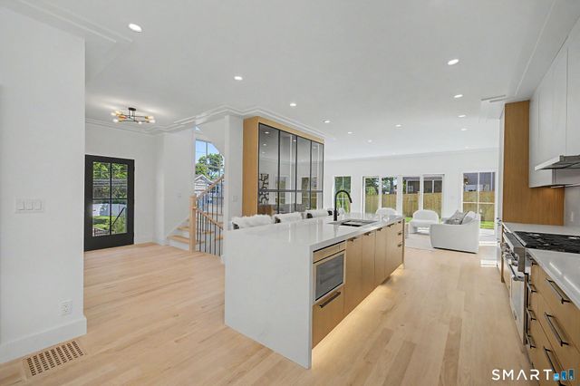 126 Forest Street, New Canaan, CT 06840