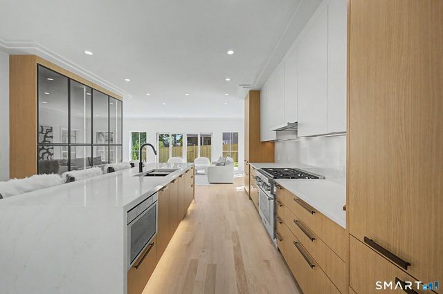 126 Forest Street, New Canaan, CT 06840