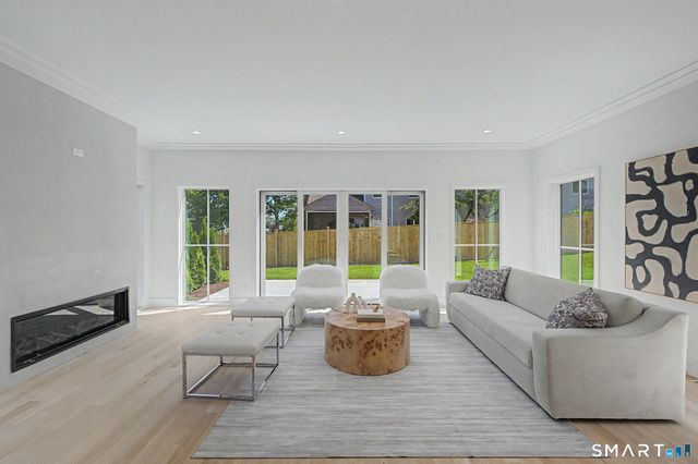 126 Forest Street, New Canaan, CT 06840