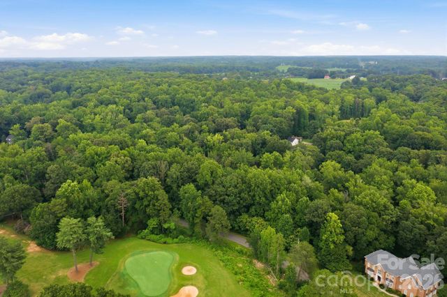 705 St Andrews Road, Statesville, NC 28625