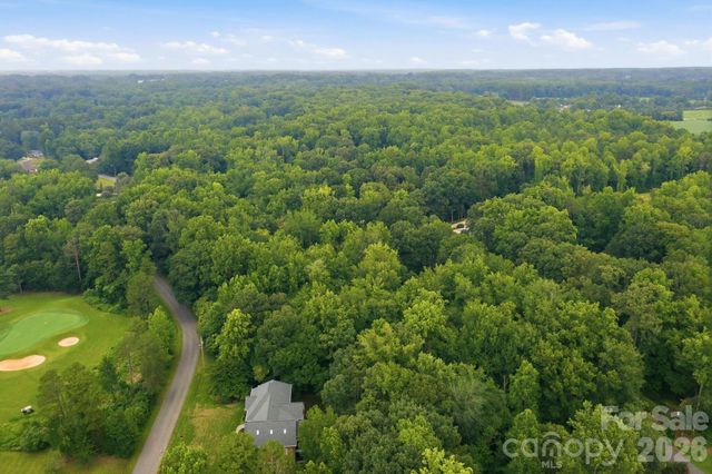 705 St Andrews Road, Statesville, NC 28625