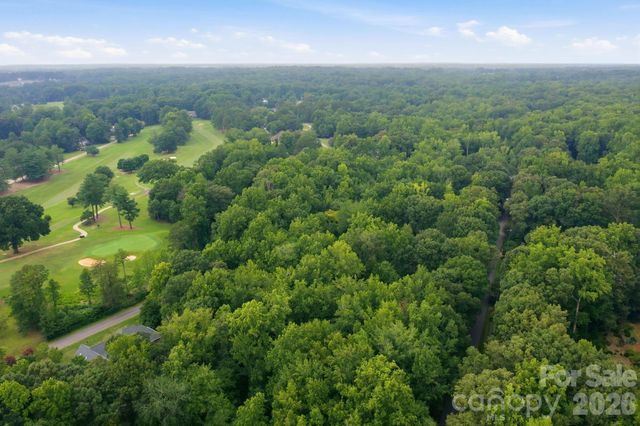 705 St Andrews Road, Statesville, NC 28625