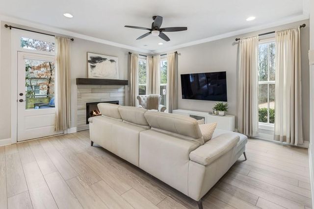 401 Johnson Court, Alpharetta, GA 30009