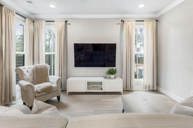 401 Johnson Court, Alpharetta, GA 30009