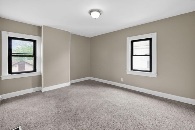1105 Kelton Avenue, Columbus, OH 43206