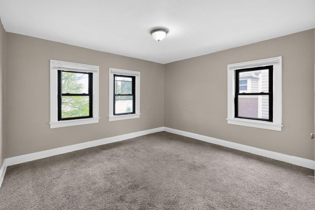 1105 Kelton Avenue, Columbus, OH 43206