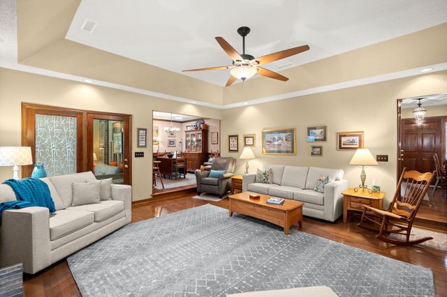 405 Factors Walk, Summerville, SC 29485