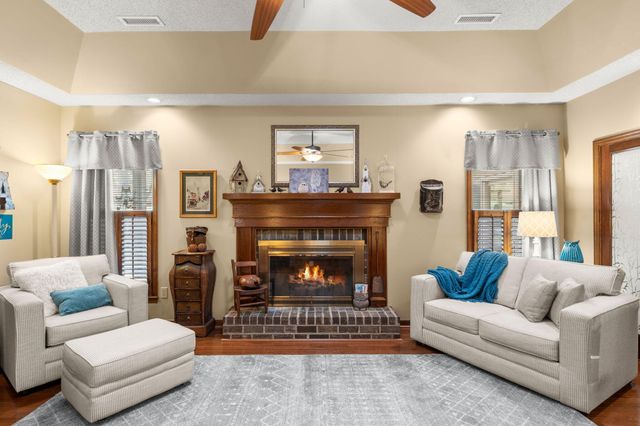 405 Factors Walk, Summerville, SC 29485