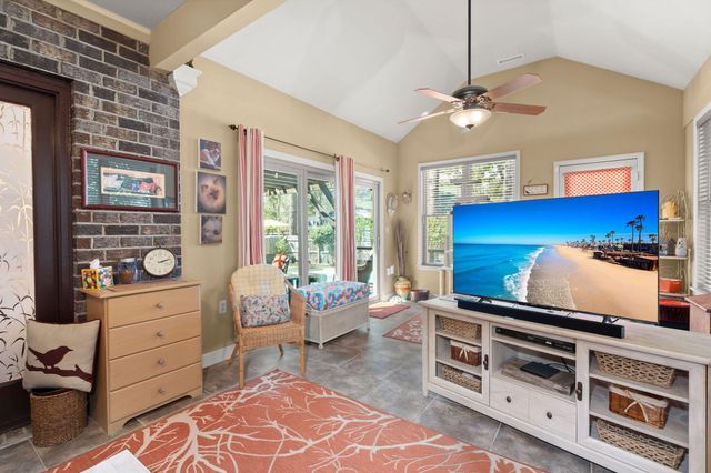 405 Factors Walk, Summerville, SC 29485