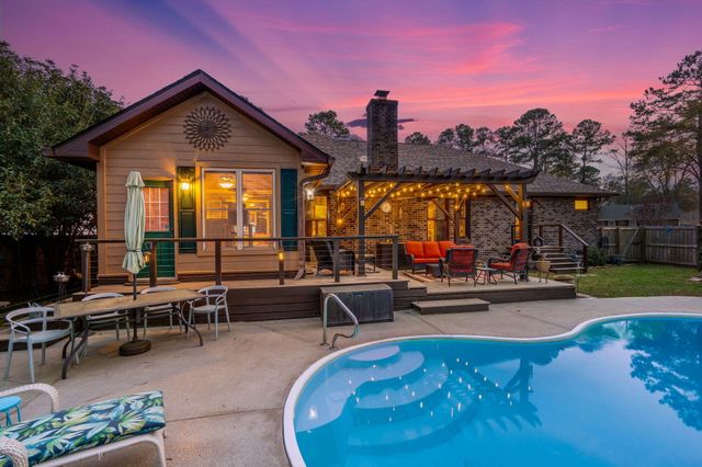 405 Factors Walk, Summerville, SC 29485