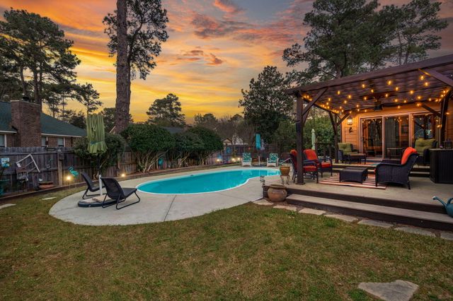 405 Factors Walk, Summerville, SC 29485