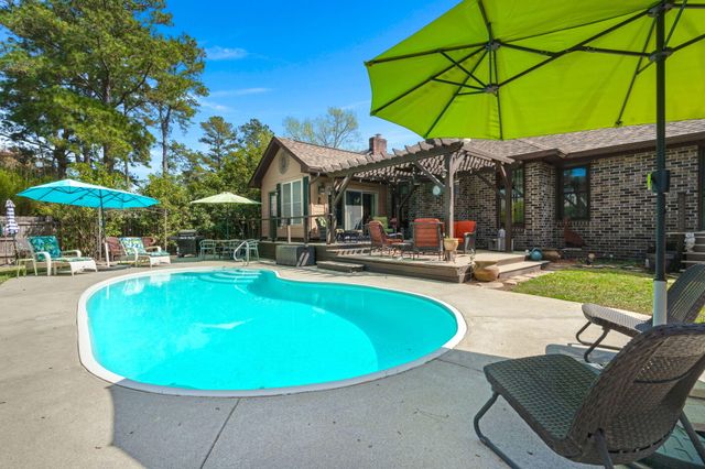 405 Factors Walk, Summerville, SC 29485