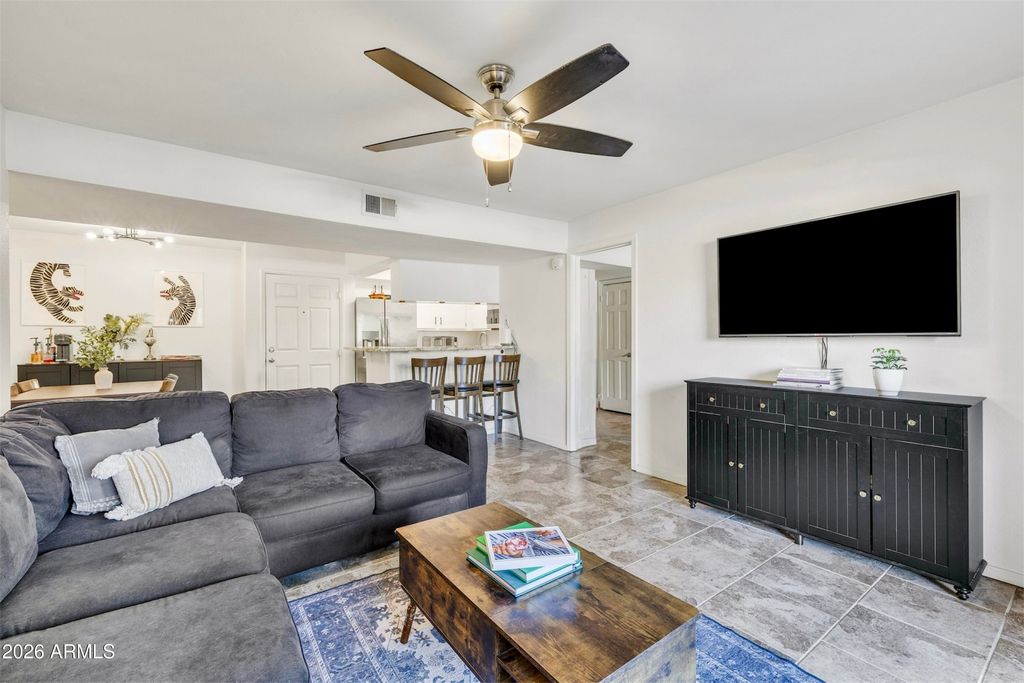 540 N MAY Street 1145, Mesa, AZ 85201