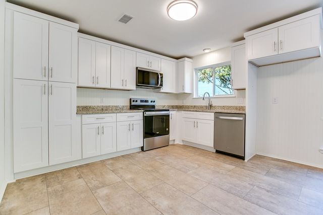 3941 Millbrook Dr, San Angelo, TX 76904