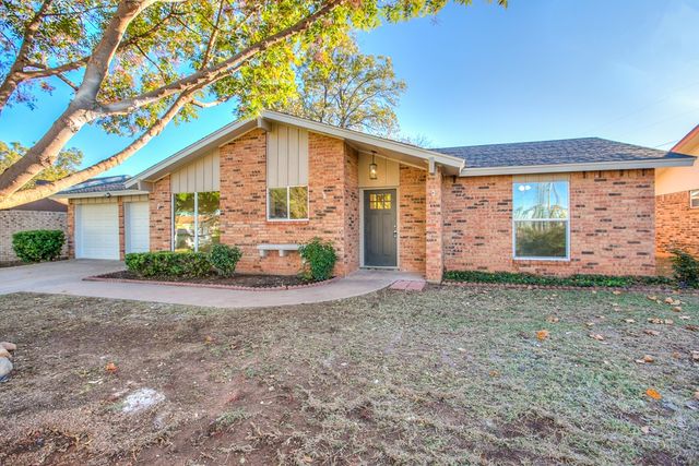 3941 Millbrook Dr, San Angelo, TX 76904