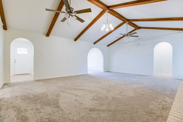 3941 Millbrook Dr, San Angelo, TX 76904