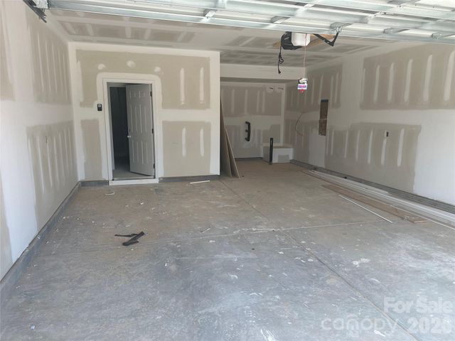 8684 Acadia Parkway, Sherrills Ford, NC 28673