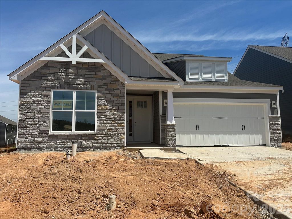 8684 Acadia Parkway, Sherrills Ford, NC 28673