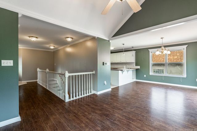 49 Emerald Drive, Maumelle, AR 72113