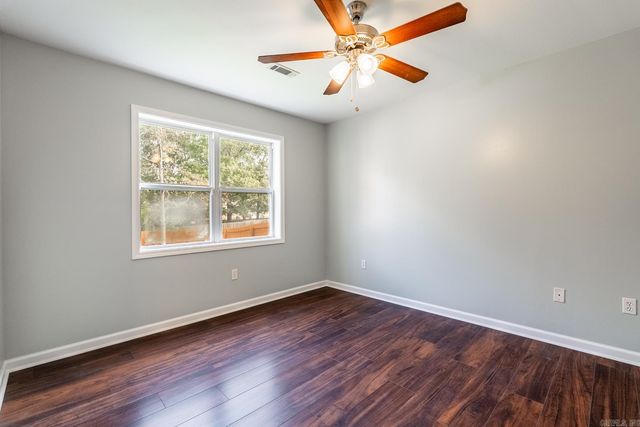 49 Emerald Drive, Maumelle, AR 72113