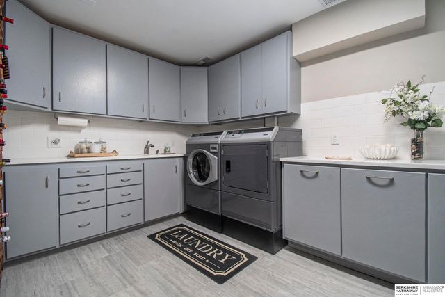 1606 Camp Gifford Road, Bellevue, NE 68005
