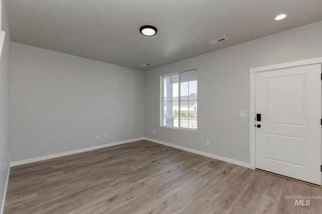 3121 S Carie Ave, Boise, ID 83709