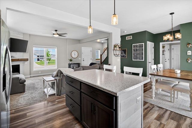 513 Water Tower Drive, Marshall, WI 53559