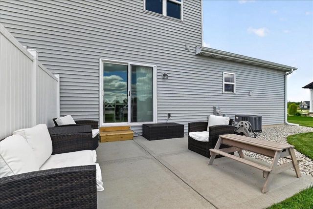 513 Water Tower Drive, Marshall, WI 53559