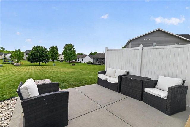 513 Water Tower Drive, Marshall, WI 53559