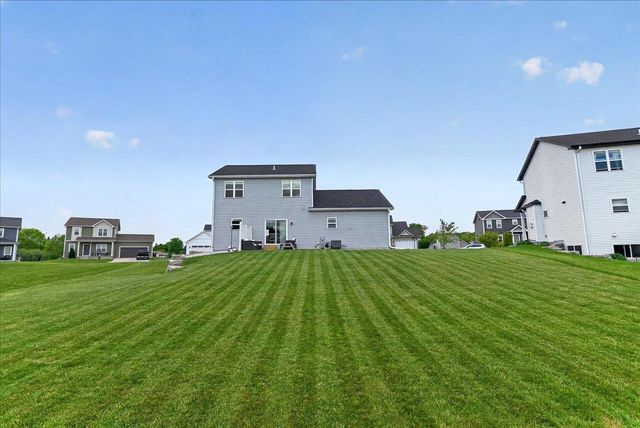 513 Water Tower Drive, Marshall, WI 53559