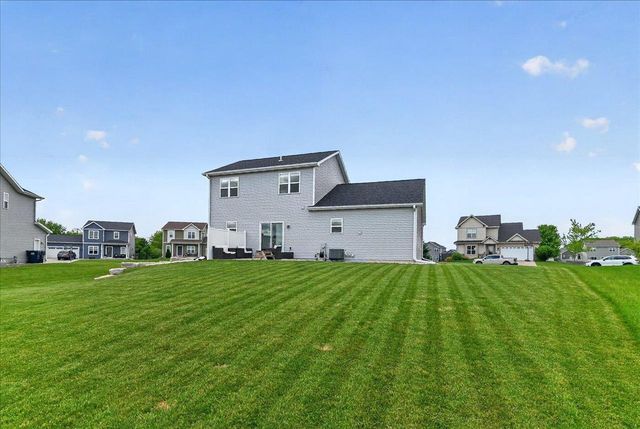 513 Water Tower Drive, Marshall, WI 53559