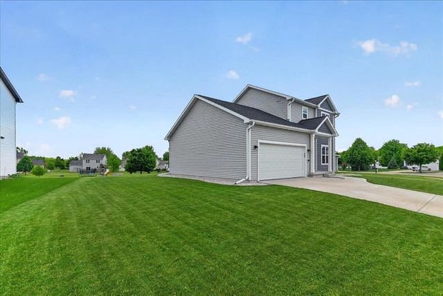 513 Water Tower Drive, Marshall, WI 53559