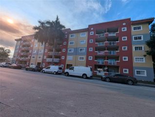 21 E 3rd Street 205, Hialeah, FL 33010