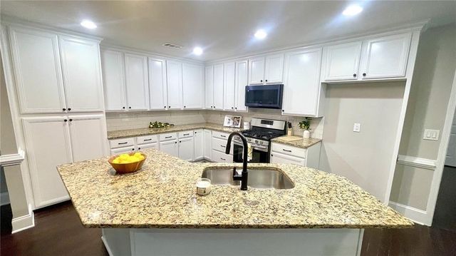 345 Brinkley Road, Powder Springs, GA 30127