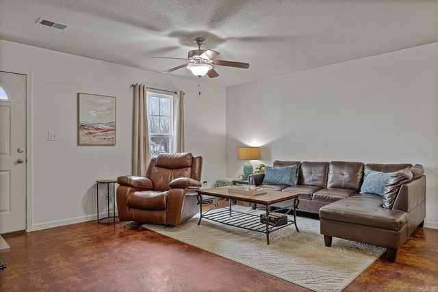 125 Logan, Brookland, AR 72417