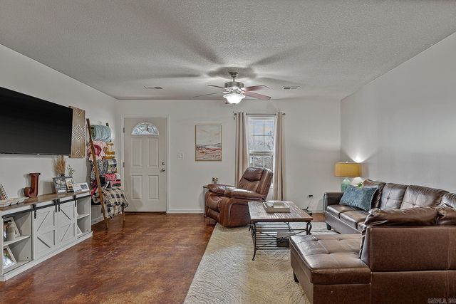 125 Logan, Brookland, AR 72417