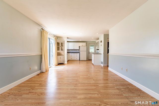 27 Esquire Drive A, Manchester, CT 06042