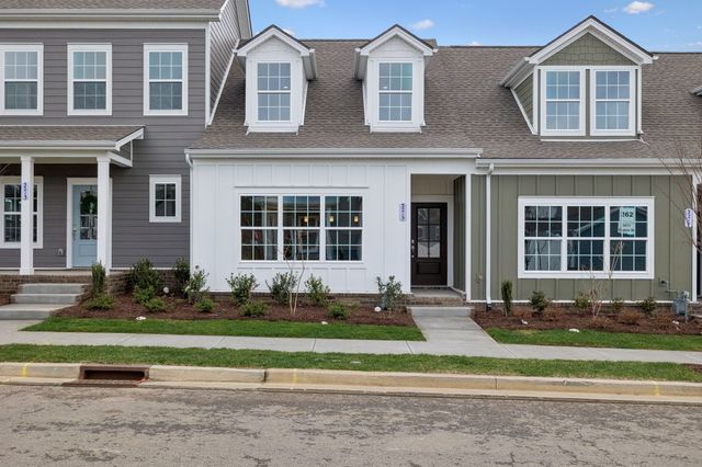 3215 Tasker Dr, Antioch, TN 37013