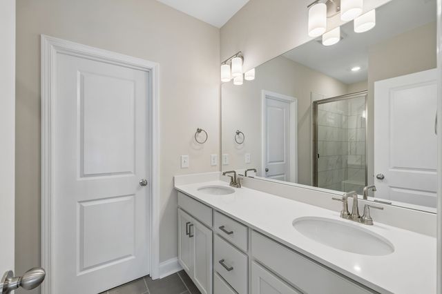 3215 Tasker Dr, Antioch, TN 37013