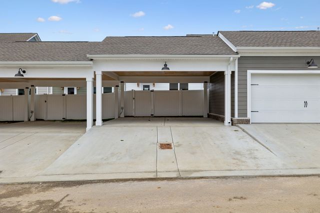 3215 Tasker Dr, Antioch, TN 37013
