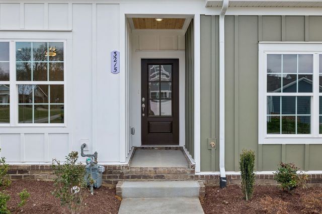 3215 Tasker Dr, Antioch, TN 37013