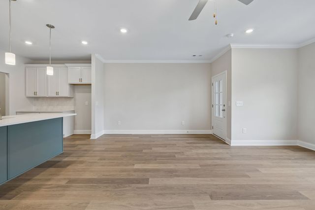 3215 Tasker Dr, Antioch, TN 37013