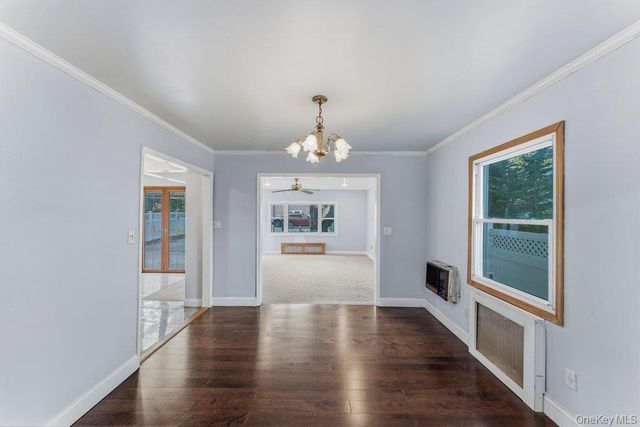 99 Norwood Avenue, Malverne, NY 11565
