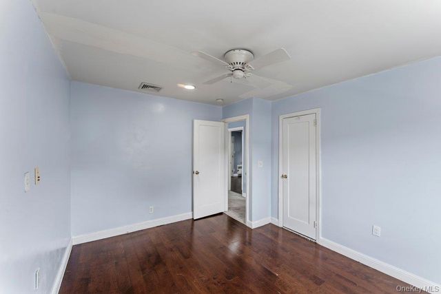 99 Norwood Avenue, Malverne, NY 11565
