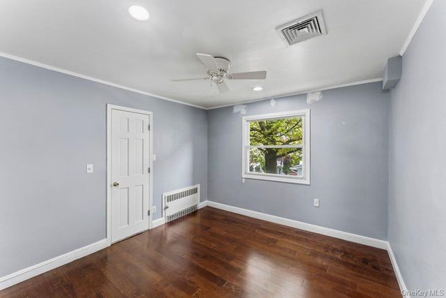 99 Norwood Avenue, Malverne, NY 11565