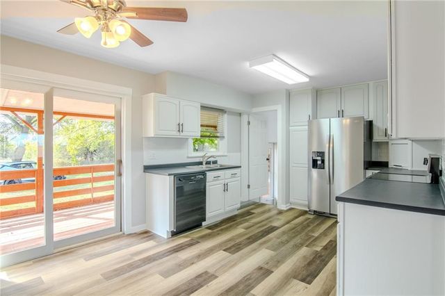 40503 E State Route 2 Highway, Garden City, MO 64747