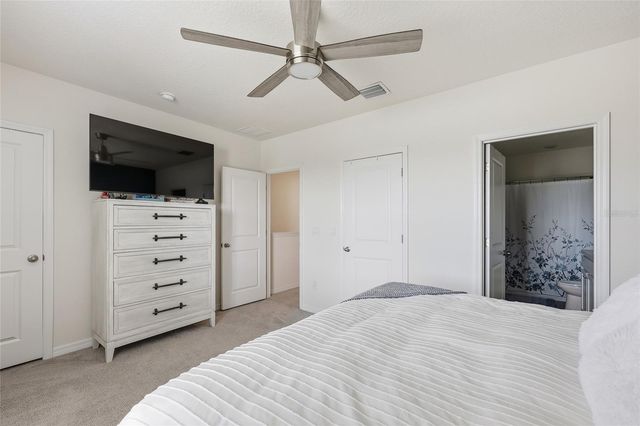 32992 MAJOR OAK DRIVE, Wesley Chapel, FL 33545