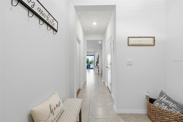 32992 MAJOR OAK DRIVE, Wesley Chapel, FL 33545