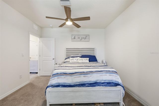 32992 MAJOR OAK DRIVE, Wesley Chapel, FL 33545