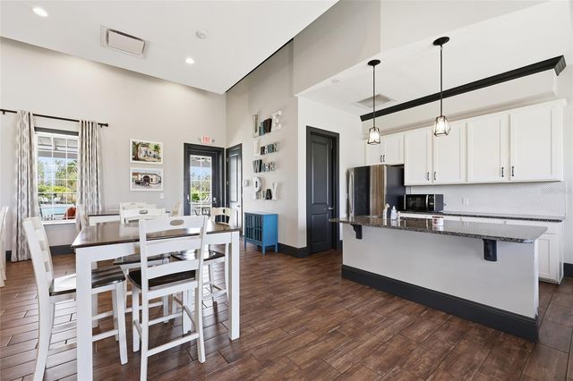 32992 MAJOR OAK DRIVE, Wesley Chapel, FL 33545